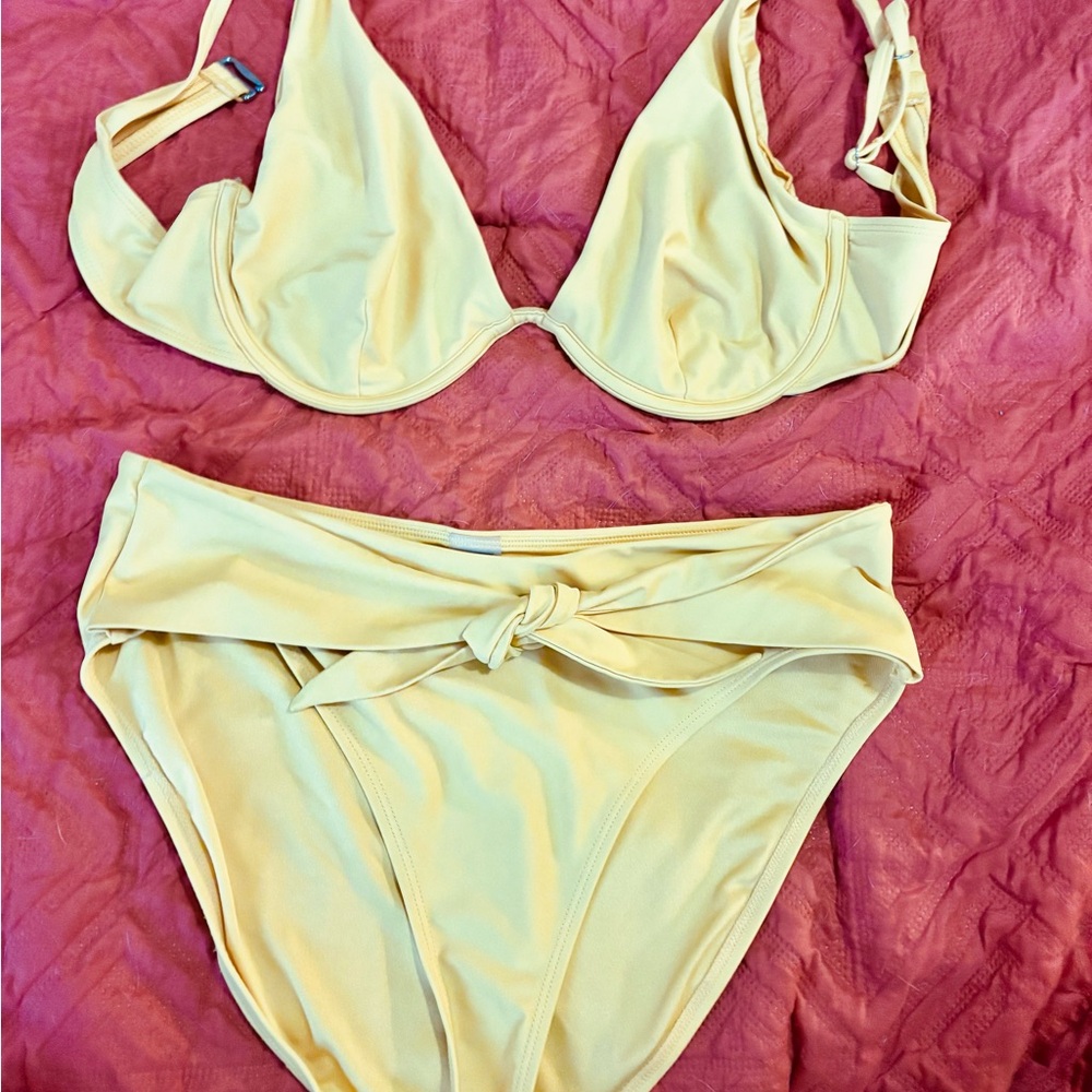 Yellow Old Navy Bikini Set L